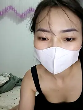 Snapshot of Xiangchuu chatting on May 2026 05:32:02 PM Xiangchuu online show from May 2026 05:32:02 PM