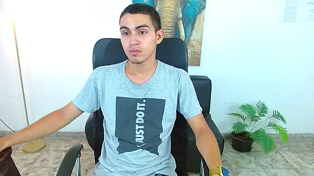 lucass 18 online show from March 2026 07:57:02 PM