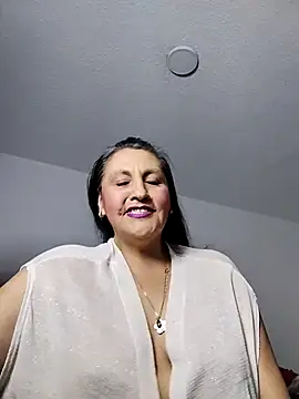 Merlyna Goldenss online show from April 2026 05:34:02 AM