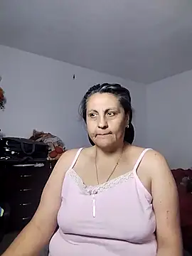 Merlyna Goldenss online show from April 2026 03:02:01 AM