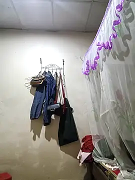 he-se-kin online show from April 2026 12:43:02 AM