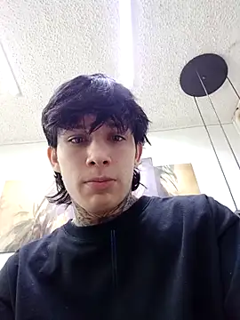 naty 18 online show from April 2026 03:50:02 AM