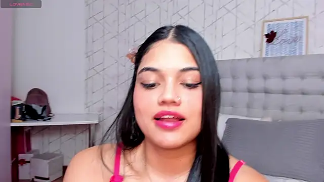 EmiilyGreey online show from April 2026 03:50:01 PM