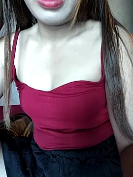 xinhxinh-cute online show from April 2026 05:52:01 AM