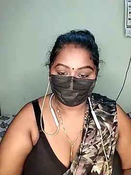 Snapshot of Tamil-Dhara chatting on August 2026 05:29:02 PM Tamil-Dhara online show from August 2026 05:29:02 PM