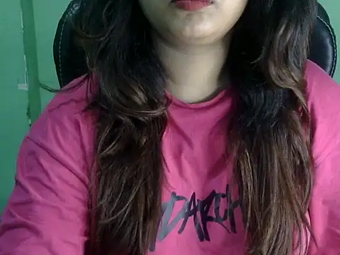 Snapshot of shivi_jaan chatting on May 2026 12:17:01 AM shivi jaan online show from May 2026 12:17:01 AM