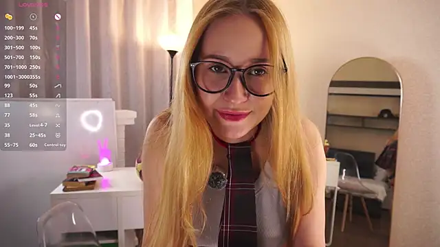 BeckiHoffer online show from April 2026 08:09:02 PM