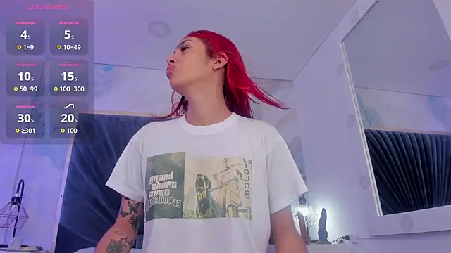 Derieri Blush online show from April 2026 02:33:01 PM