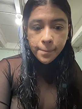 IvyRousex online show from April 2026 09:27:01 PM