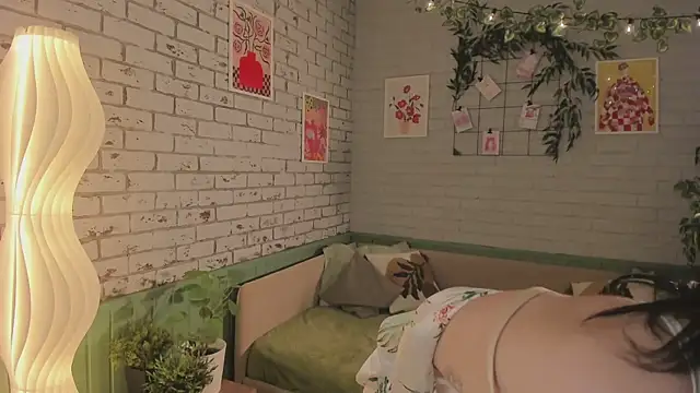 miraiakik online show from March 2026 02:39:02 PM