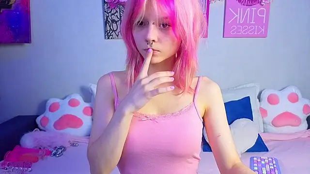 Snapshot of PerryKitty chatting on July 2026 02:34:02 PM PerryKitty online show from July 2026 02:34:02 PM