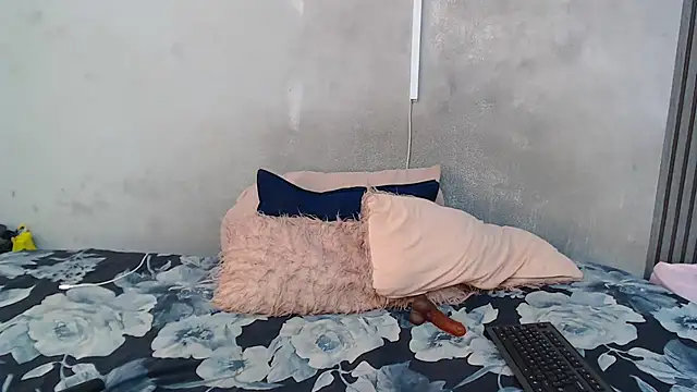 Snapshot of kinkynaghty chatting on July 2026 01:18:01 PM kinkynaghty online show from July 2026 01:18:01 PM