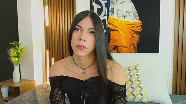 Sara cutie  online show from April 2026 08:00:02 PM