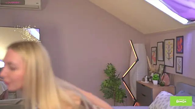 Sweety Becky online show from April 2026 08:20:01 AM