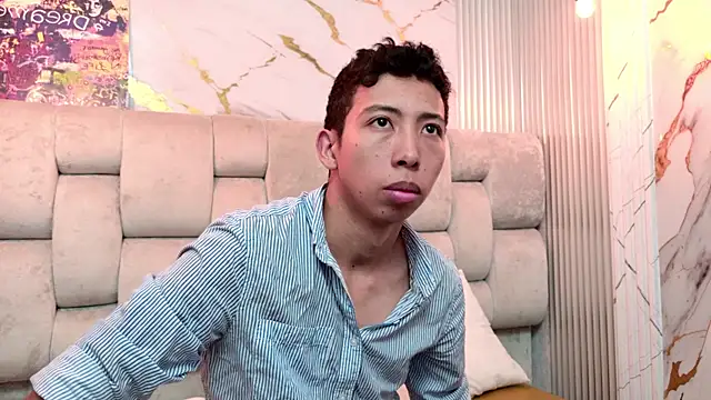 MOgekobig19 online show from March 2026 11:43:01 AM