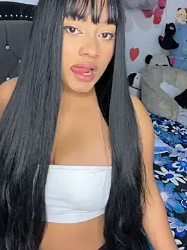 Saraa M online show from April 2026 01:21:01 AM