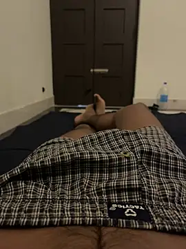 like a nud online show from April 2026 06:16:01 PM