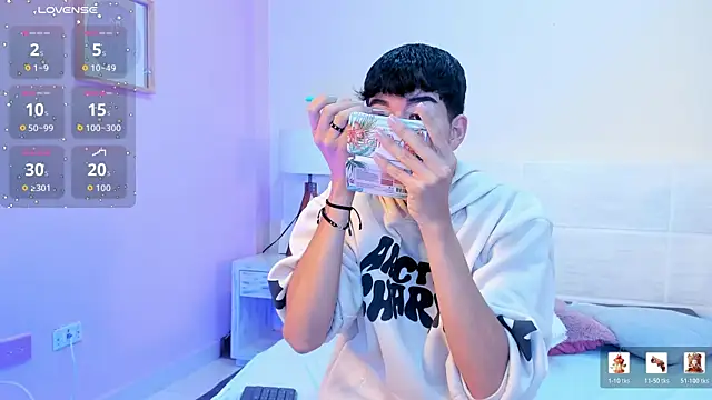 CAROLYNFOSTER online show from April 2026 10:29:02 AM