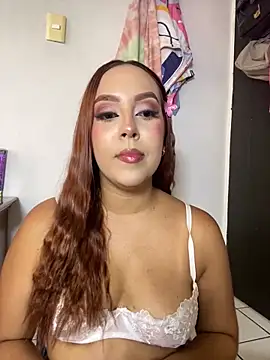 victoria luxx  online show from April 2026 09:39:33 PM