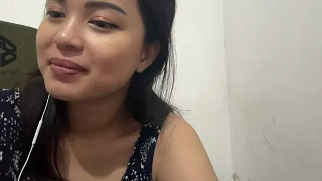 ChristenaShogren online show from April 2026 07:58:02 PM