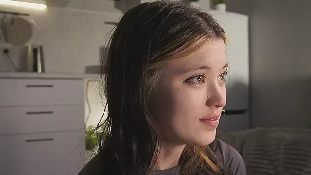 ShyAkemis online show from April 2026 03:09:01 PM