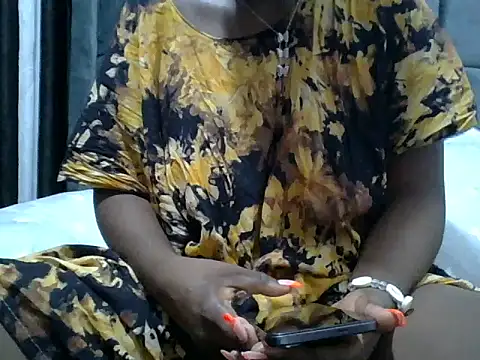 nice-lovely online show from April 2026 03:18:02 AM