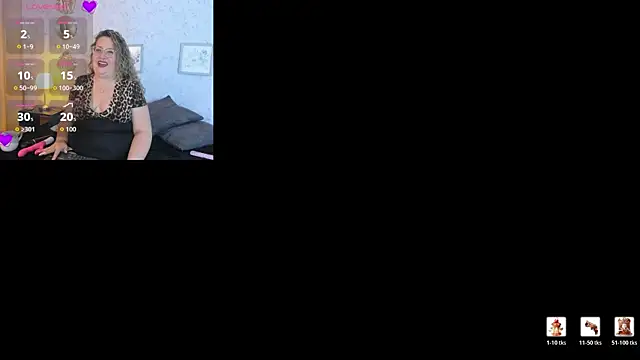 Martinacurvy  online show from July 2026 10:08:02 AM