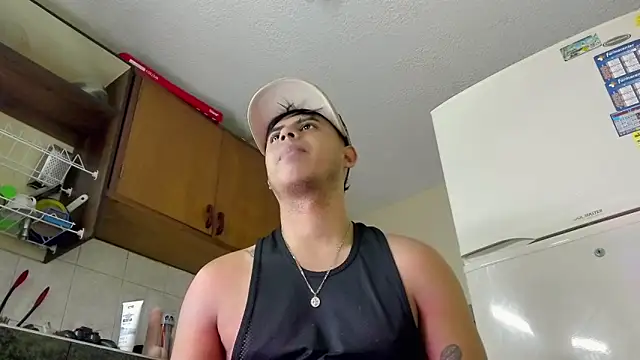 Zaym Liam online show from April 2026 09:10:02 PM