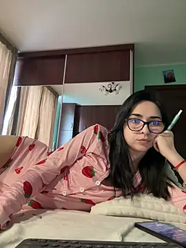 TheaMerve online show from April 2026 01:01:01 PM