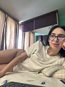 TheaMerve online show from April 2026 11:34:01 AM