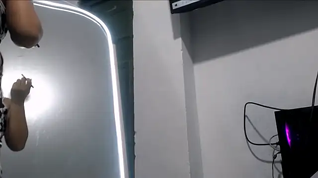 MIA GT777 online show from April 2026 12:21:02 AM