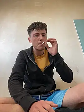 denysio69 online show from April 2026 07:53:01 AM