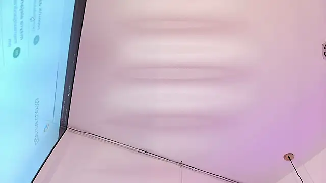 scarlett turner  online show from April 2026 01:11:01 PM