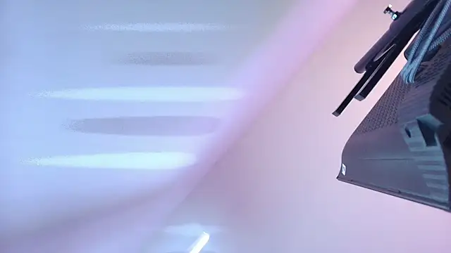 scarlett turner  online show from April 2026 01:25:02 PM