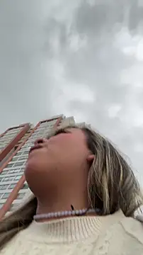 NinaValencia  online show from March 2026 10:33:01 PM