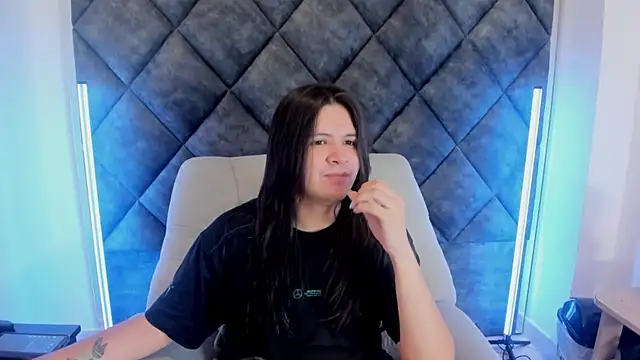 MatthewDavis  online show from April 2026 11:35:01 AM