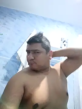 luis20212 online show from April 2026 10:46:01 AM