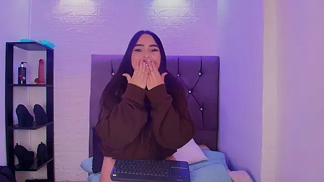 sweet  cherry1 online show from March 2026 06:42:02 PM