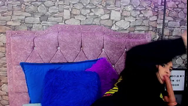 sweet  cherry1 online show from April 2026 07:07:02 PM