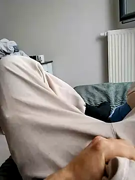 y2561 online show from April 2026 01:25:02 PM