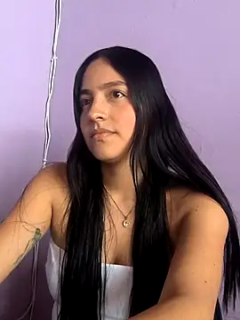 SophiaCastro09  online show from April 2026 05:36:01 PM