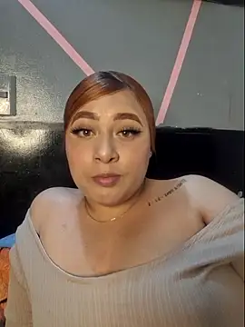 Snapshot of venuscopper chatting on May 2026 11:58:01 PM venuscopper online show from May 2026 11:58:01 PM