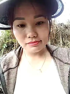 Giang-mylove online show from April 2026 02:27:02 AM