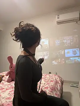 Huihui 518 online show from April 2026 07:31:01 AM