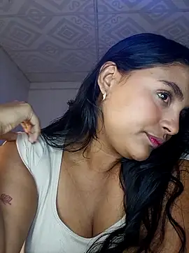 Kim roussee online show from April 2026 04:04:02 AM