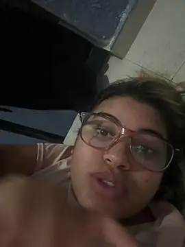Snapshot of C1N09 chatting on June 2026 06:28:01 AM C1N09 online show from June 2026 06:28:01 AM