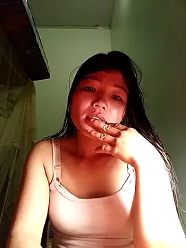 -Quyny- online show from April 2026 12:36:02 PM