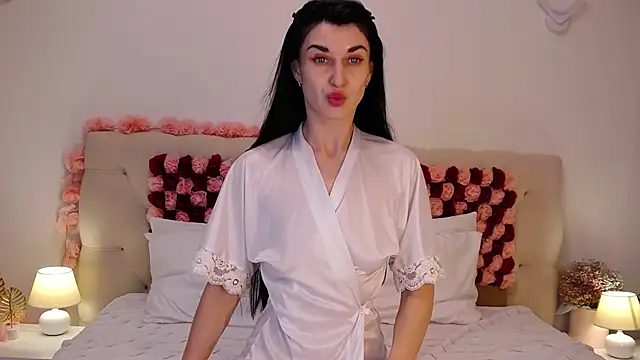 AriannaCruise online show from April 2026 10:12:01 PM