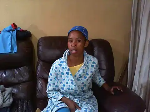 Queen-minaji online show from April 2026 07:15:01 PM