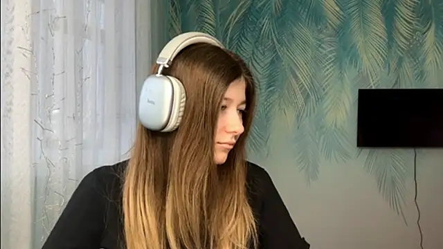 Kate Jomallona online show from March 2026 11:43:01 AM